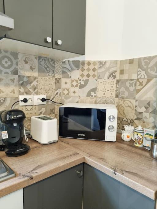 Cozy Apartment Near City Center Bucharest Luaran gambar