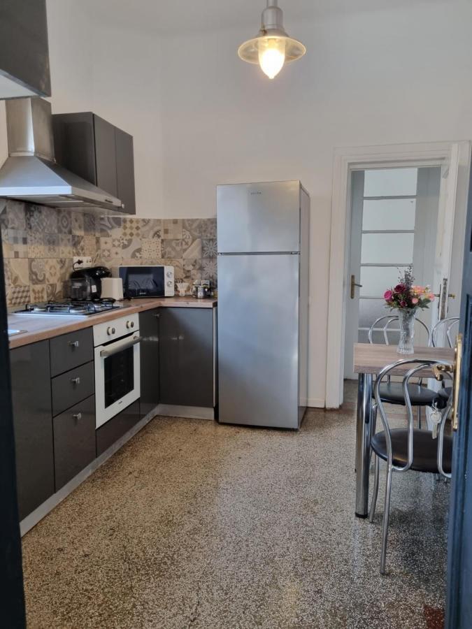 Cozy Apartment Near City Center Bucharest Luaran gambar